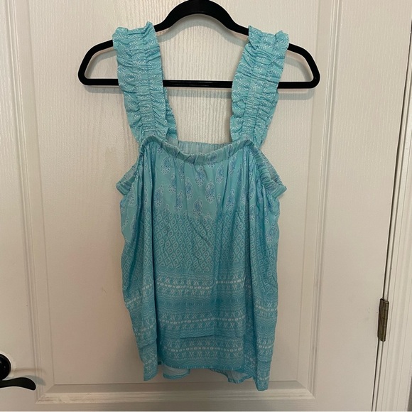 Blue Sleeveless Tank Top - Picture 3 of 6